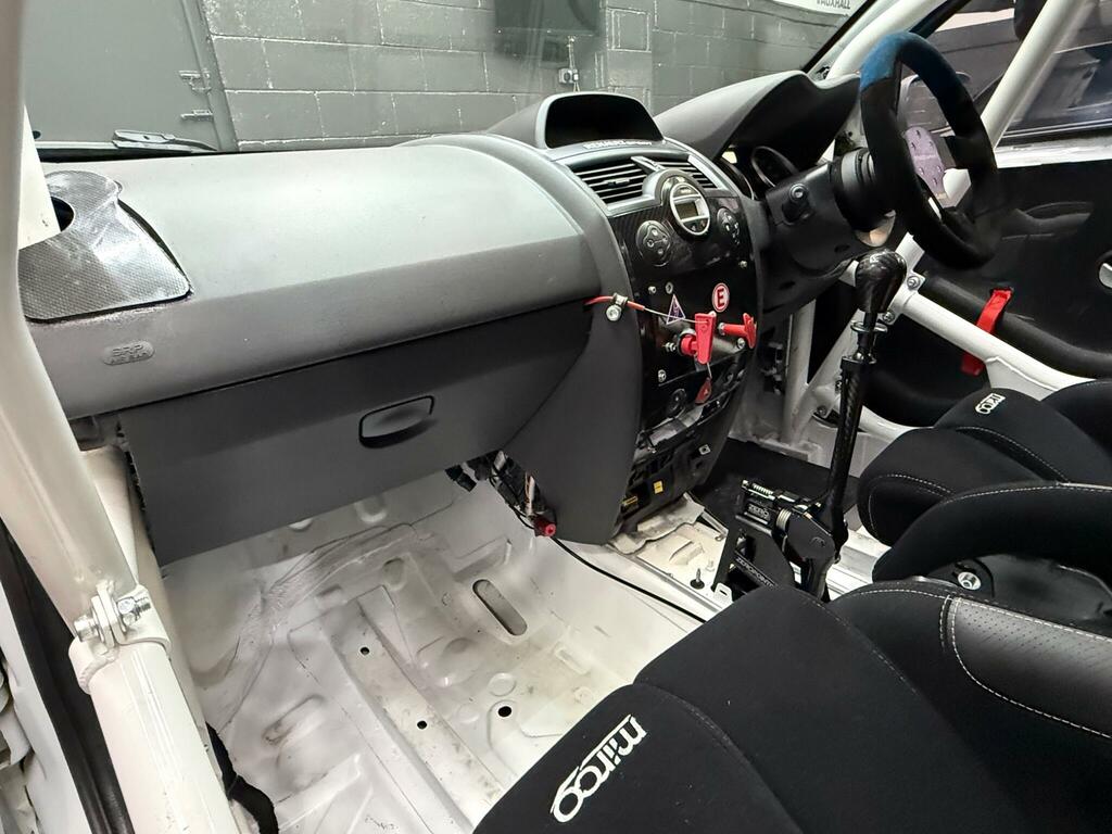 Renault Megane 1.6 Vvt Dynamique Silver #23