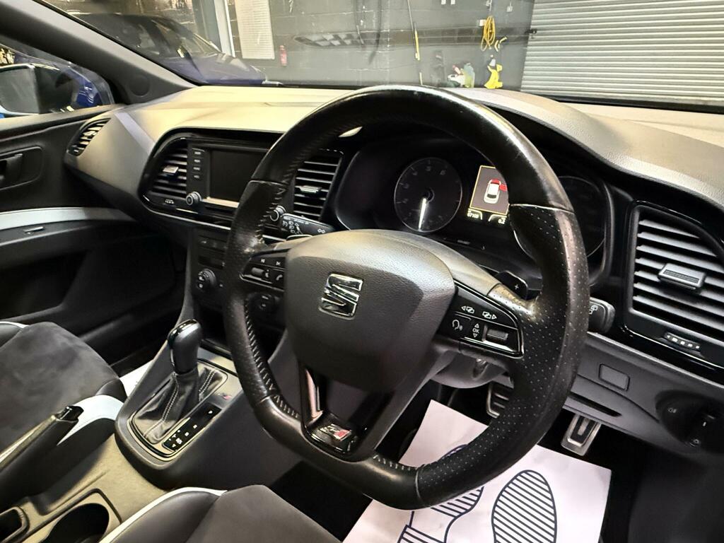 Seat Leon Fr Red #22