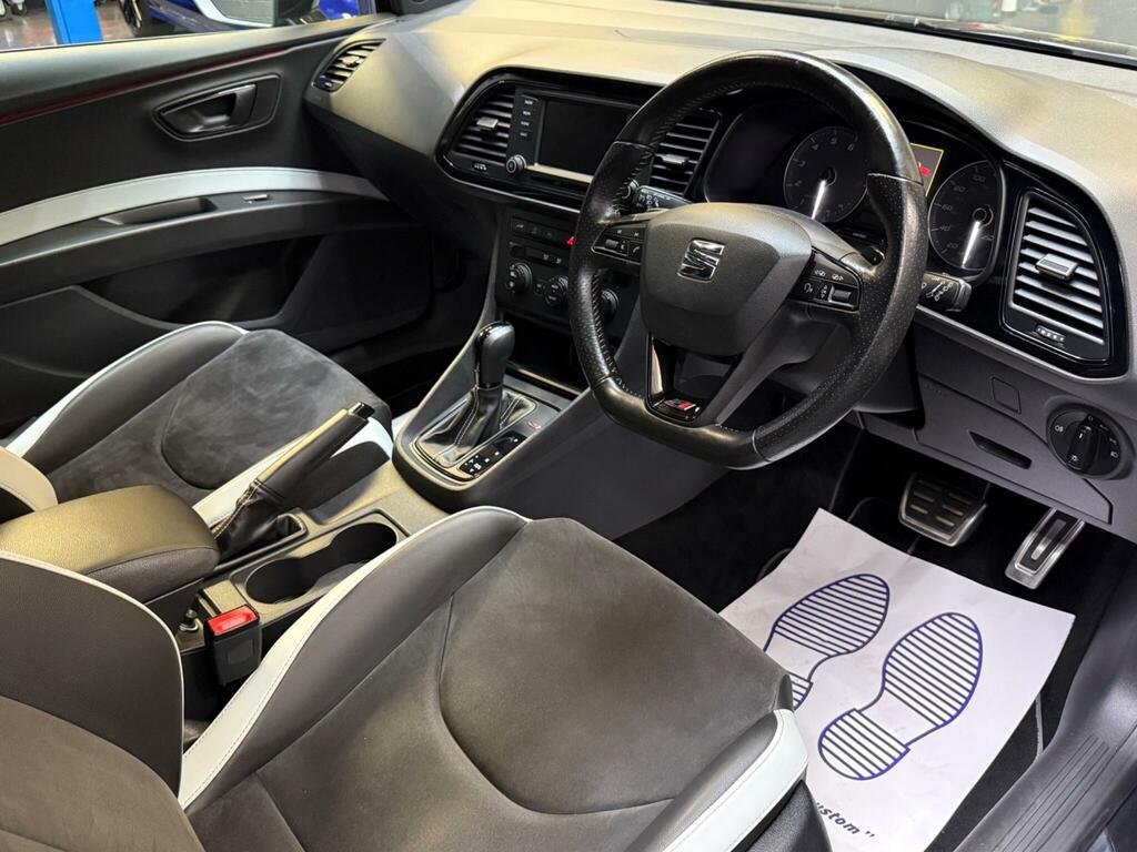 Seat Leon Fr Red #28