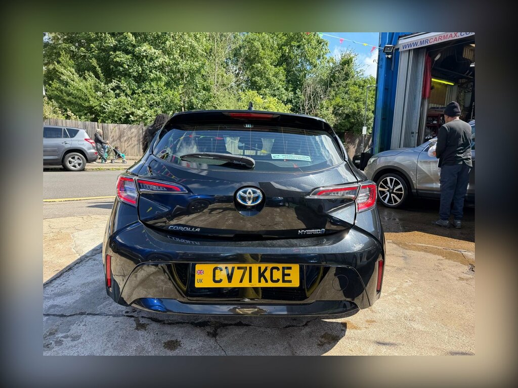 Toyota Corolla 1.8 Vvt-h Gpf Icon Hatchback Hybrid Cvt CV71KCE Black #4