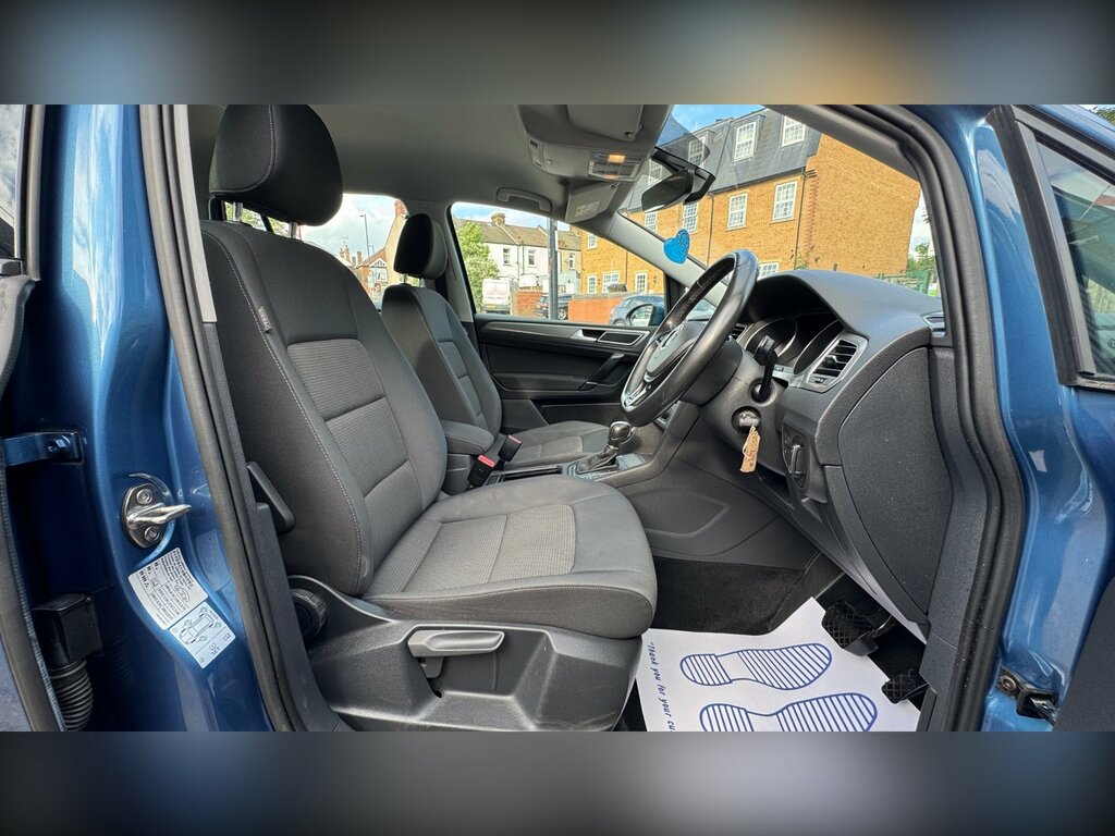 Volkswagen Golf SV 1.0 Tsi 115 Se Dsg  #27