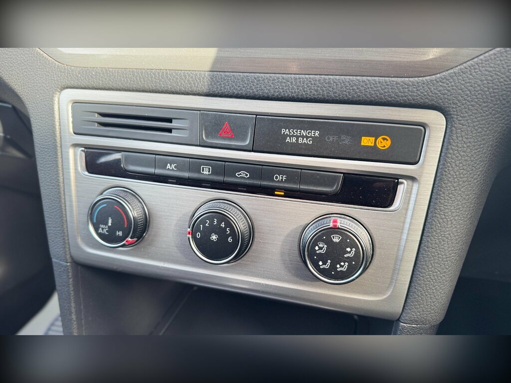 Volkswagen Golf SV 1.0 Tsi 115 Se Dsg  #23