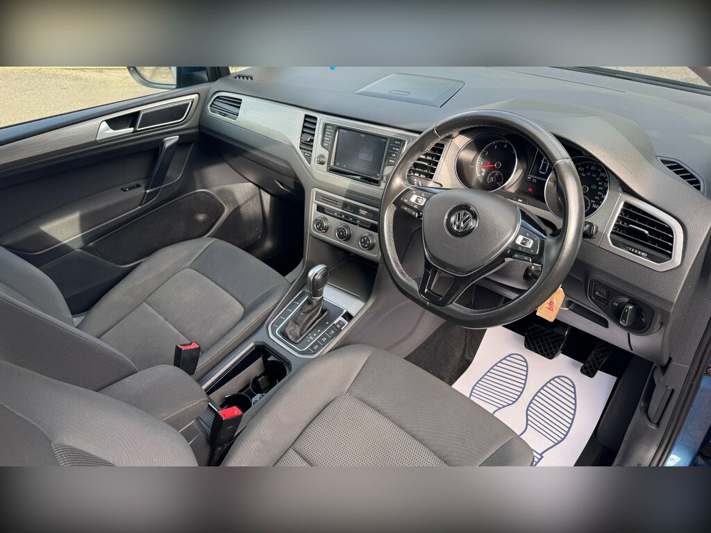 Volkswagen Golf SV 1.0 Tsi 115 Se Dsg  #18