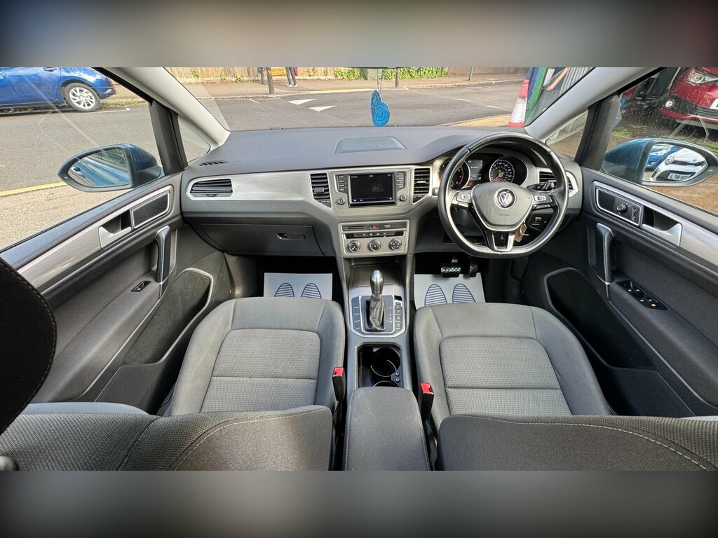 Volkswagen Golf SV 1.0 Tsi 115 Se Dsg  #14