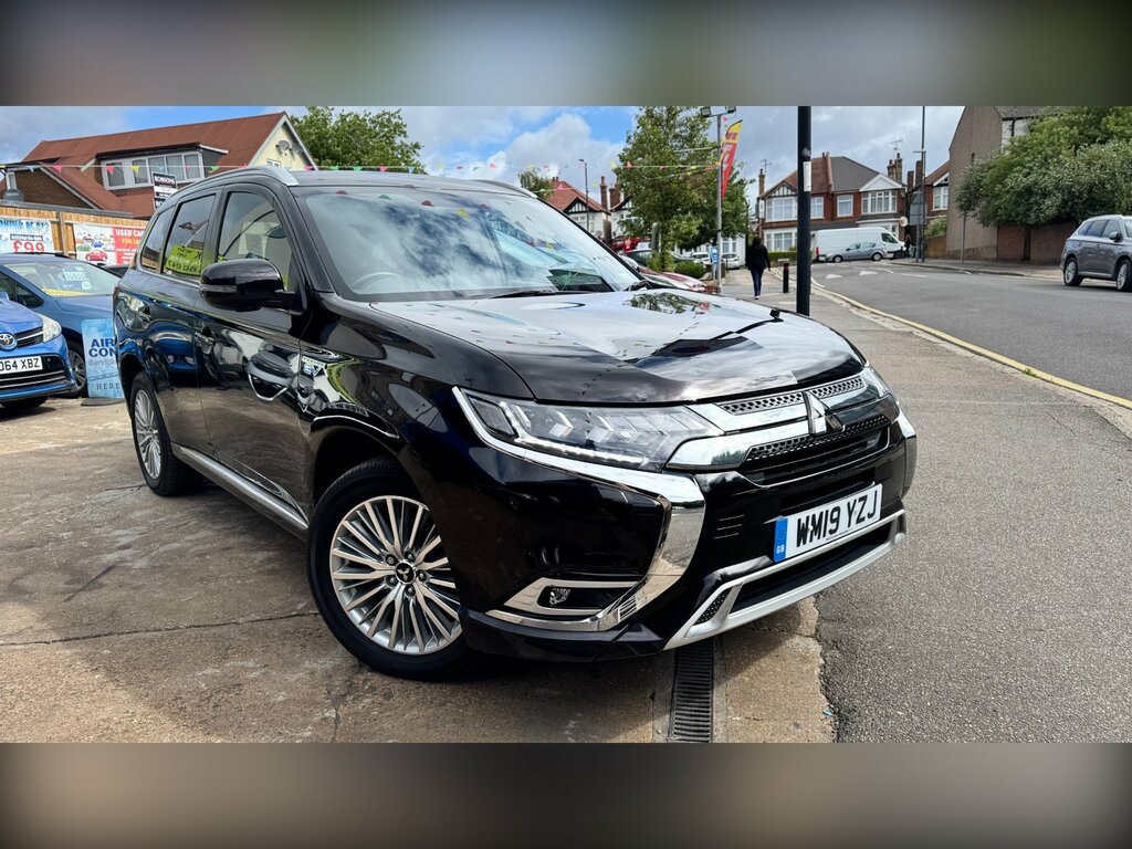 Mitsubishi Outlander 2.4H Twinmotor 13.8Kwh 4H Suv Plug-in H Black #3