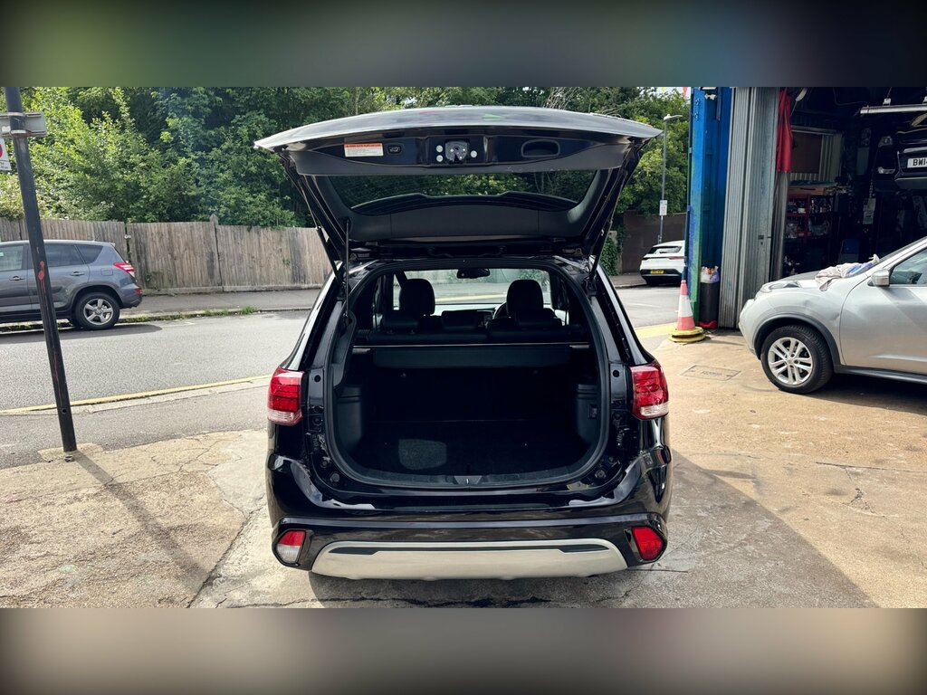 Mitsubishi Outlander 2.4H Twinmotor 13.8Kwh 4H Suv Plug-in H Black #5