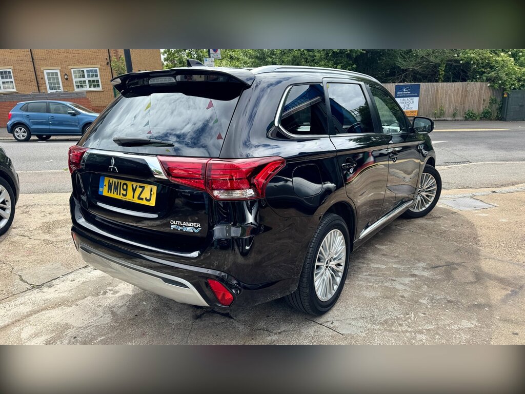 Mitsubishi Outlander 2.4H Twinmotor 13.8Kwh 4H Suv Plug-in H Black #4