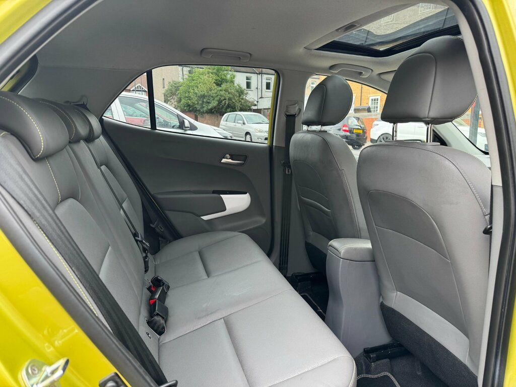 Kia Picanto 1.25 X-line S 2019 Black #14