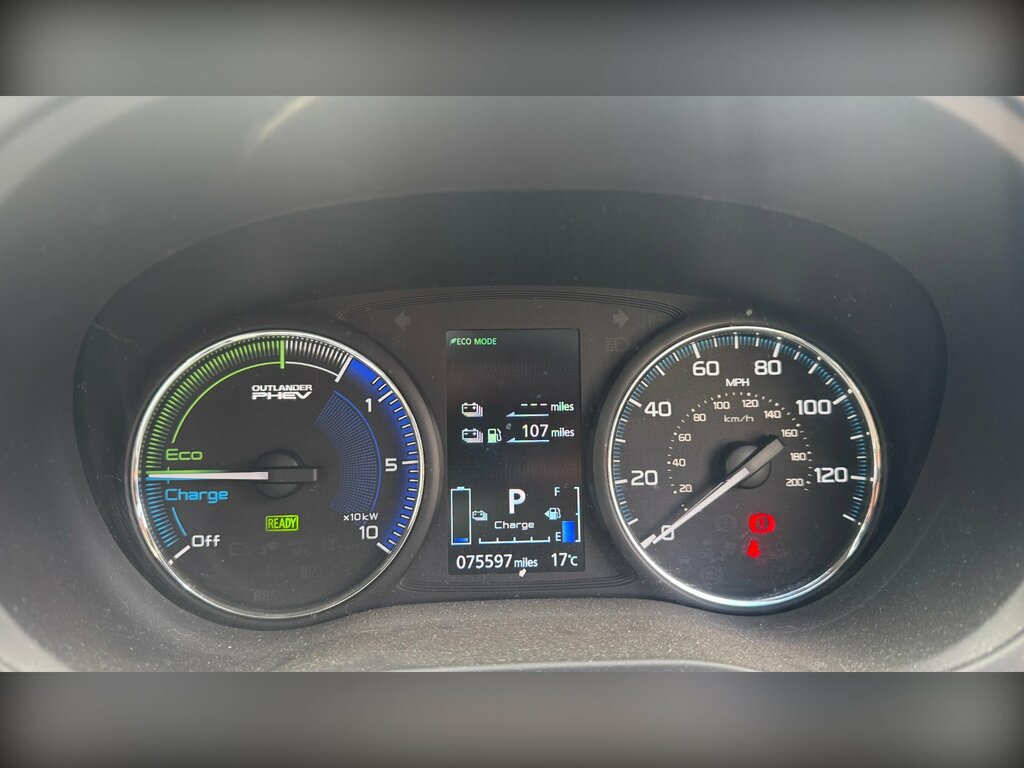 Mitsubishi Outlander 2.4H Twinmotor 13.8Kwh 4H Suv Plug-in H Grey #3