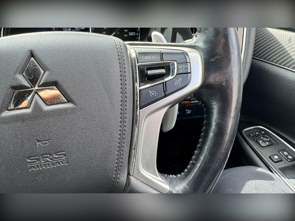 Mitsubishi Outlander 2.4H Twinmotor 13.8Kwh 4H Suv Plug-in H Grey #5