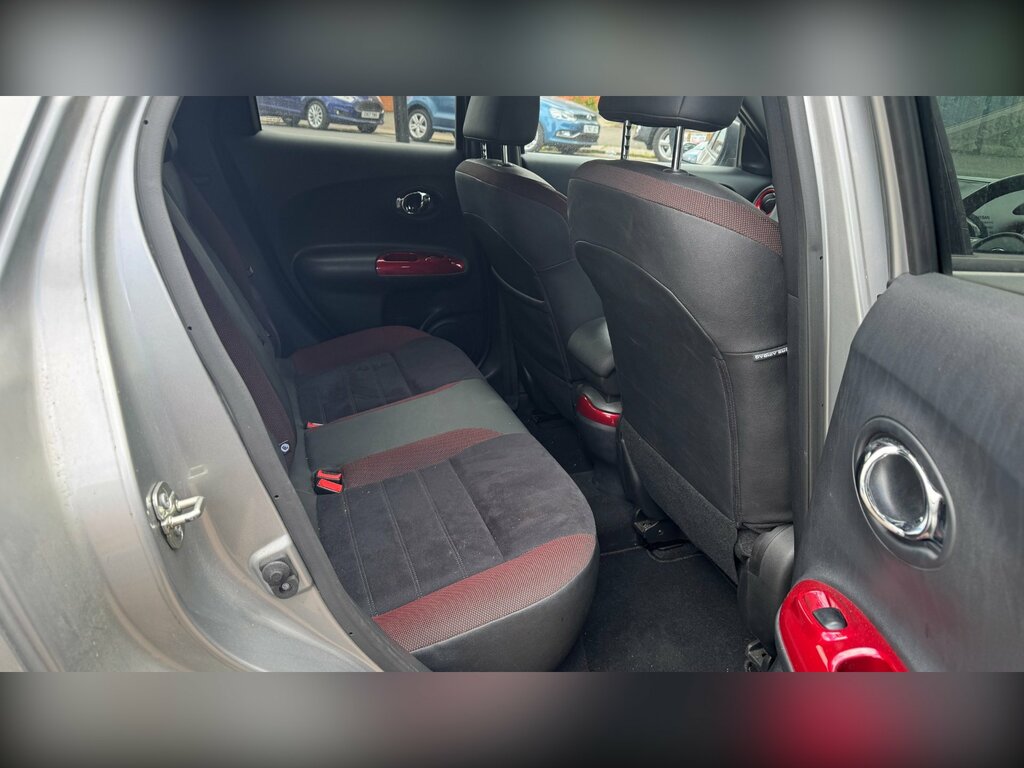 Nissan Juke 1.5 Dci Tekna Red #17