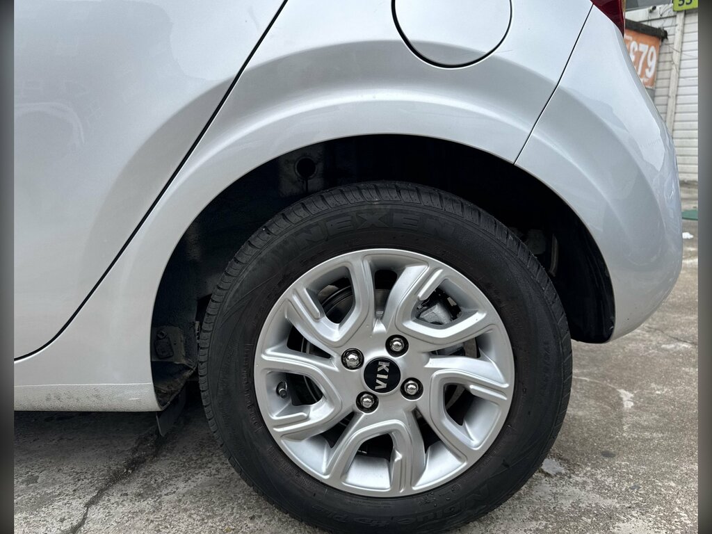 Kia Picanto Hatchback Blue #29