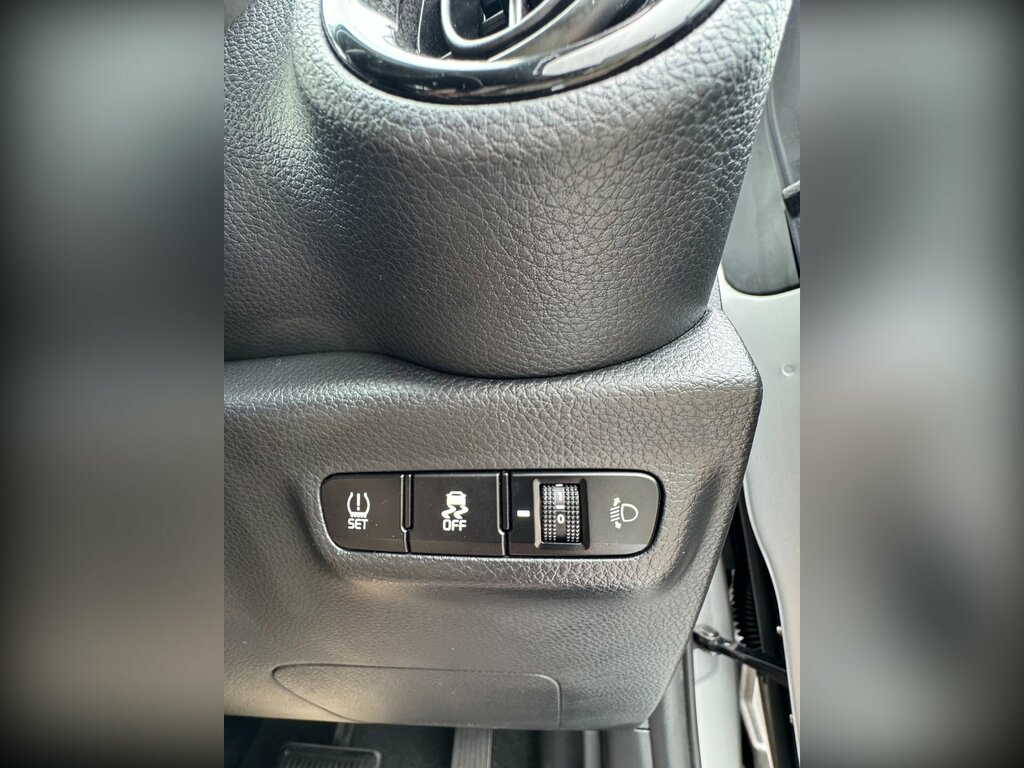 Kia Picanto Hatchback Blue #17