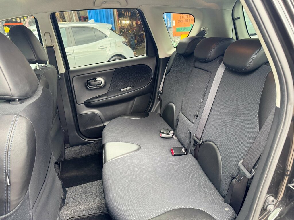 Nissan Note Hatchback White #30