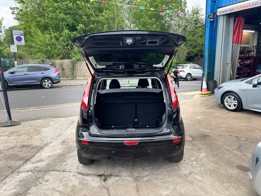 Nissan Note Hatchback White #9