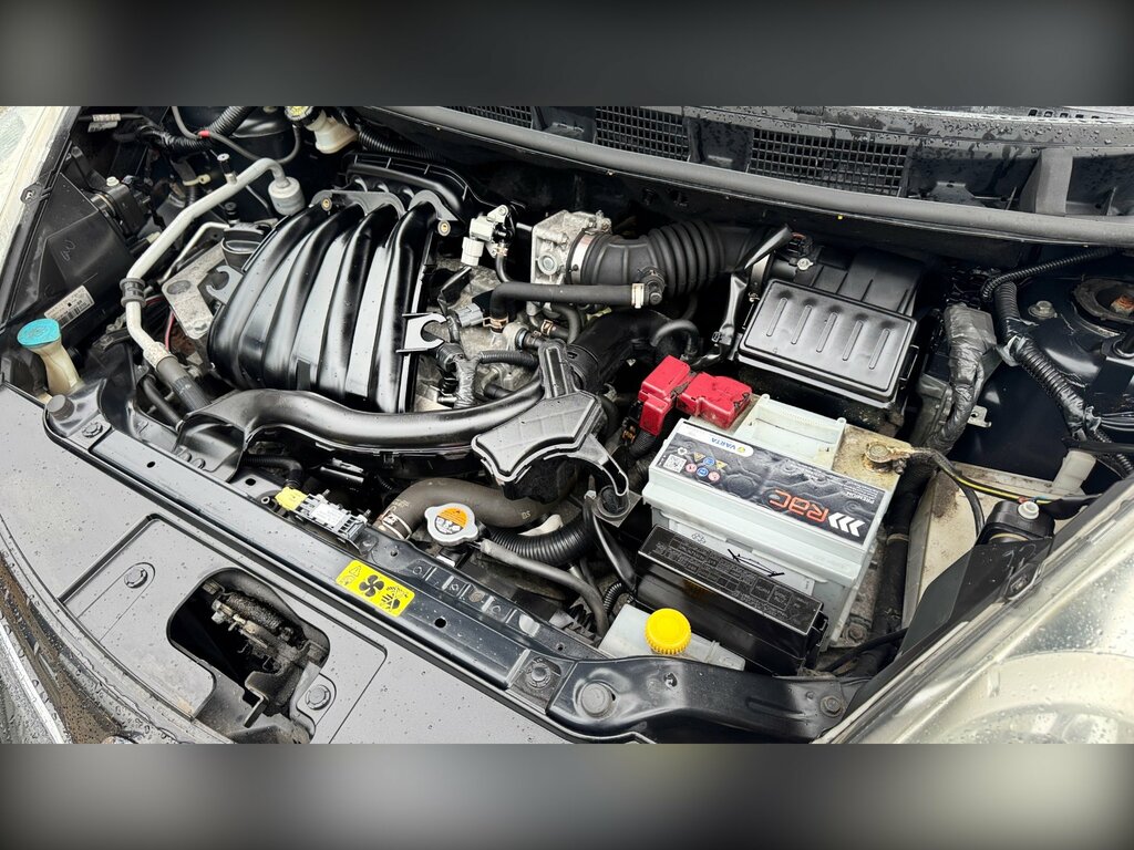 Nissan Note Hatchback White #35