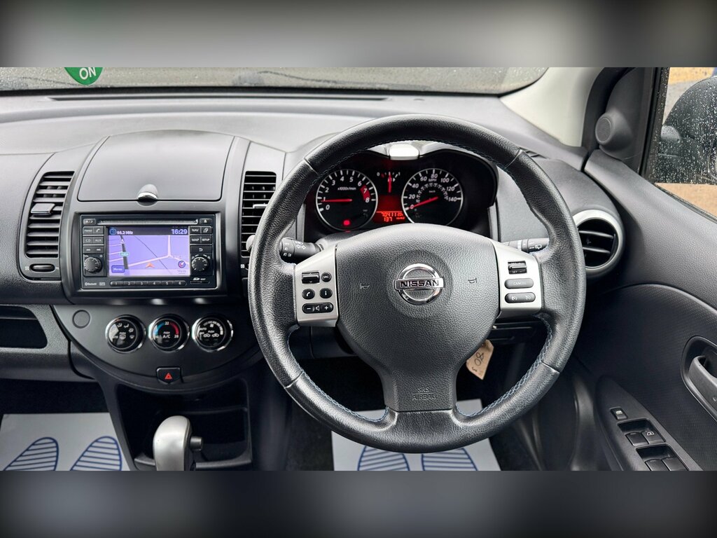 Nissan Note Hatchback White #13