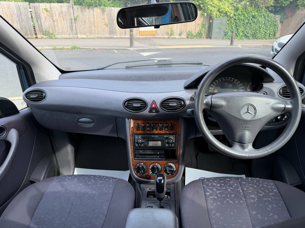 Mercedes-Benz A Class 1.7 A170 Cdi Elegance Swb Hatchback Silver #15