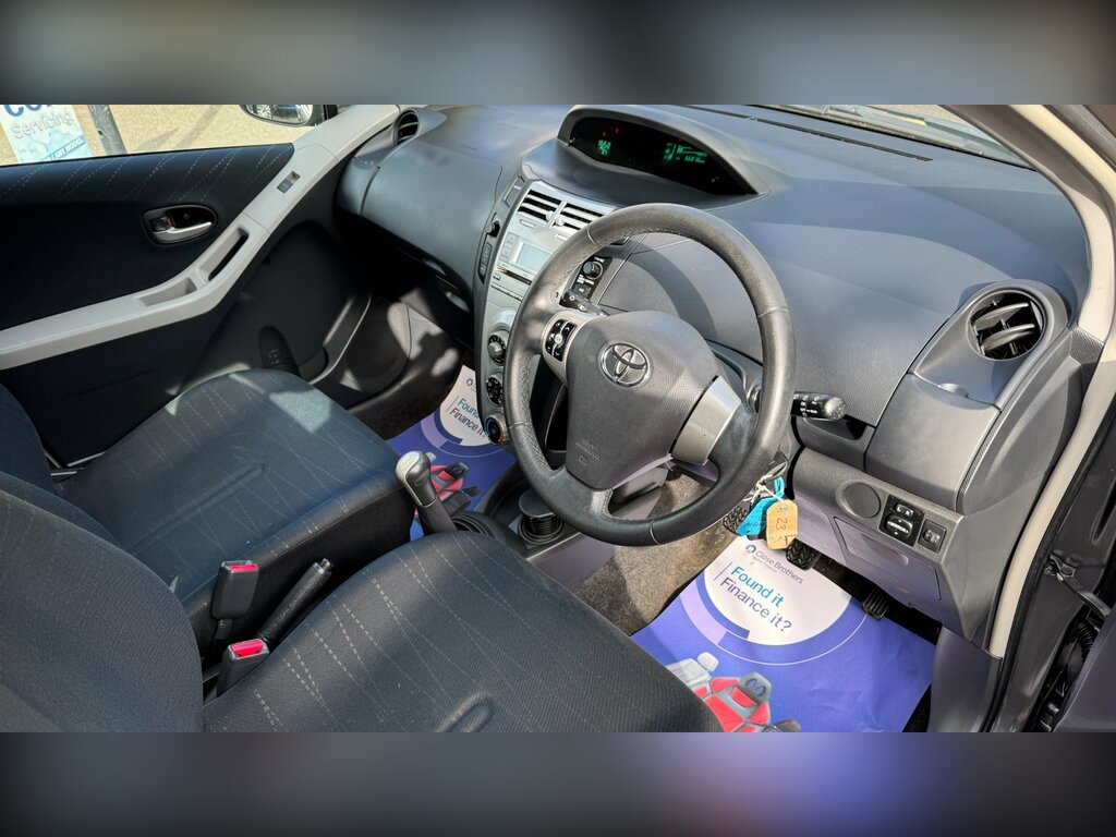 Toyota Yaris 1.4 D-4d Sr Multimode Black #9