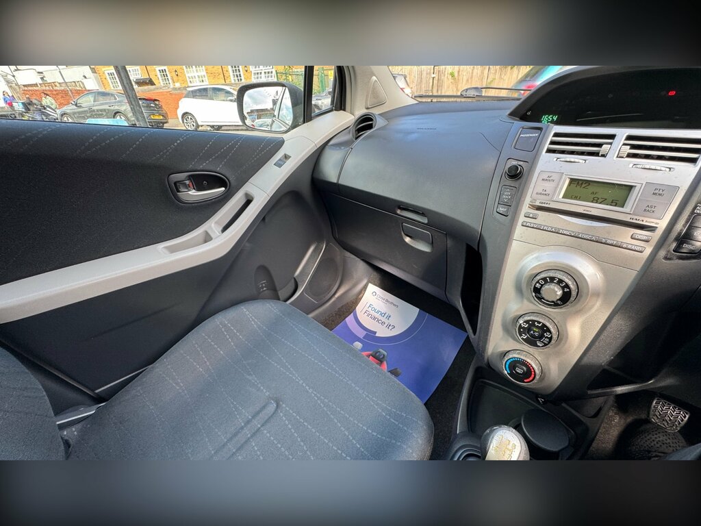 Toyota Yaris 1.4 D-4d Sr Multimode Black #20