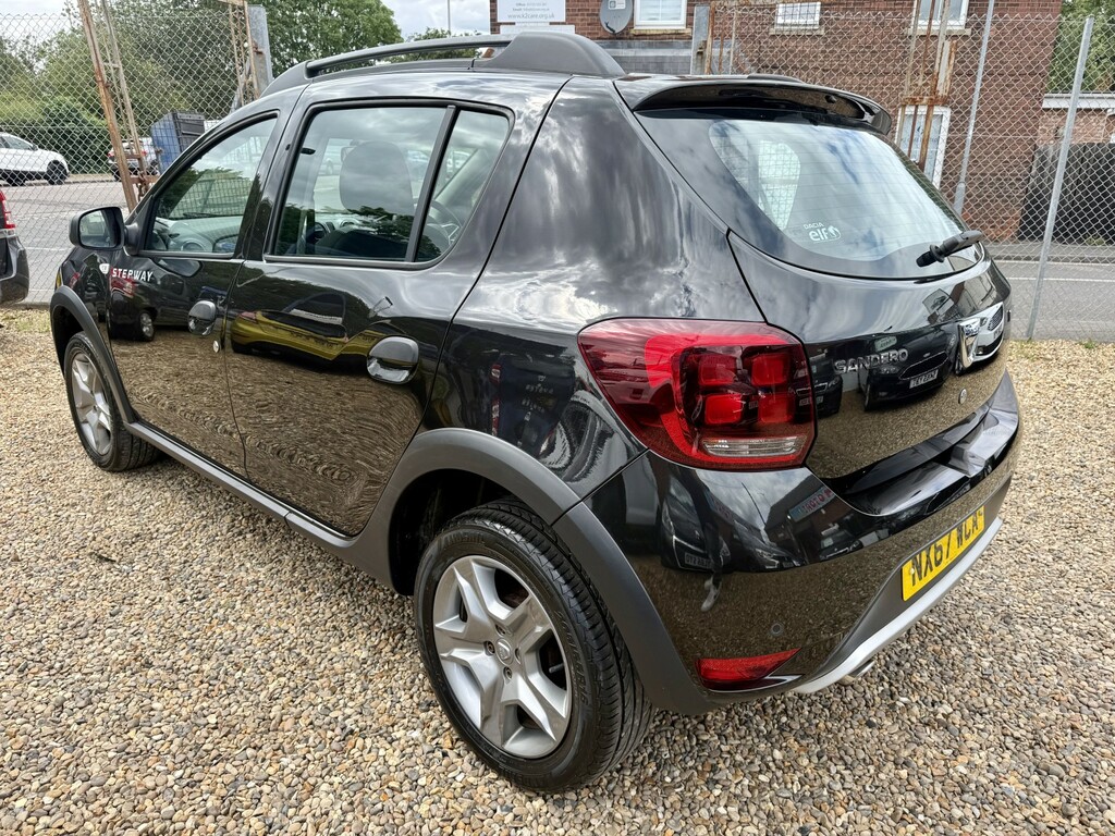 Dacia Sandero Stepway 0.9 Stepway Laureate Tce 90 2017 Black #6
