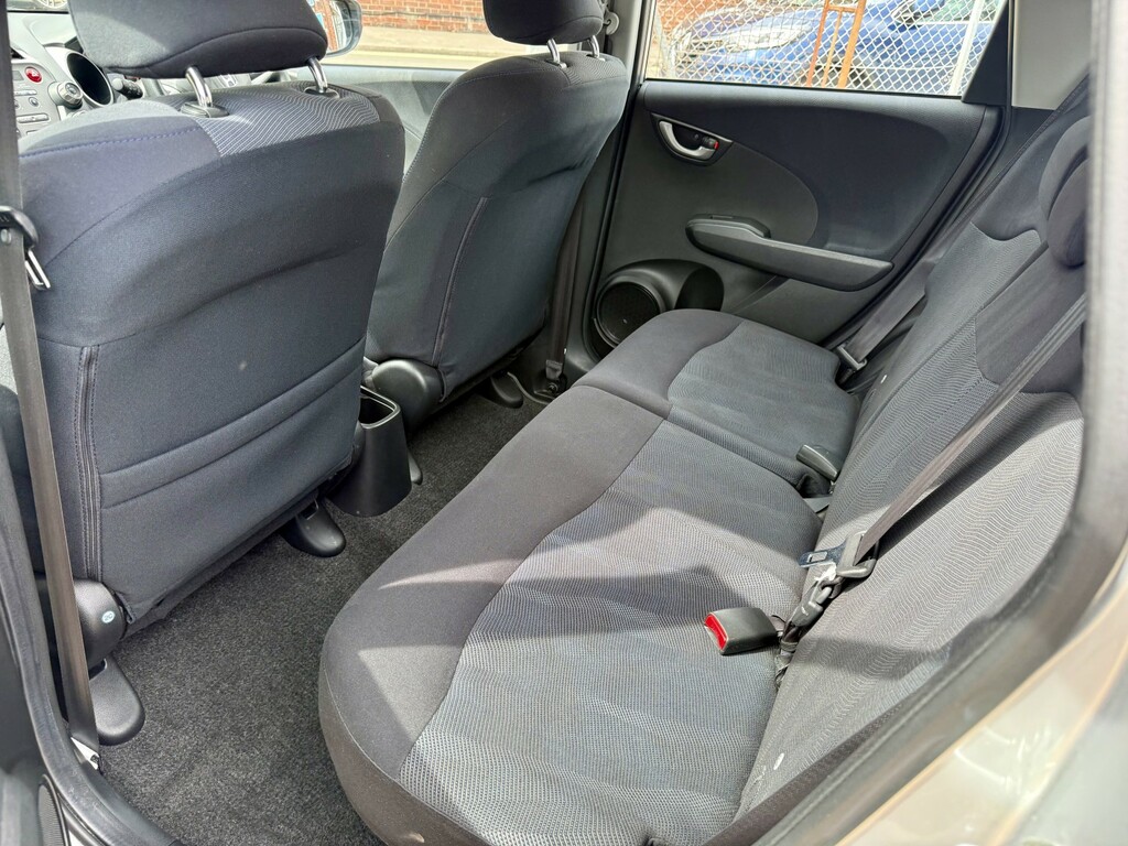 Honda Jazz Hatchback 1.4 Silver #12