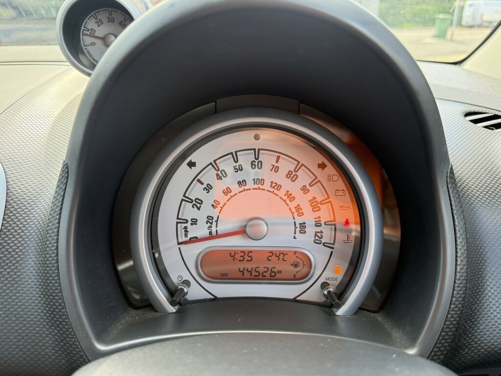 Vauxhall Agila 2013 1.2 Se 93 Bhp Red #18