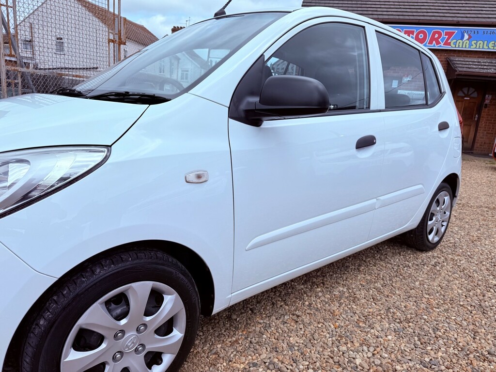 Hyundai I10 Hatchback 1.2 Active Euro 5 201362 Silver #9