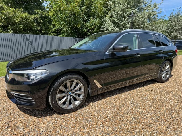 BMW 5 Series 530I Gpf Se Touring Black