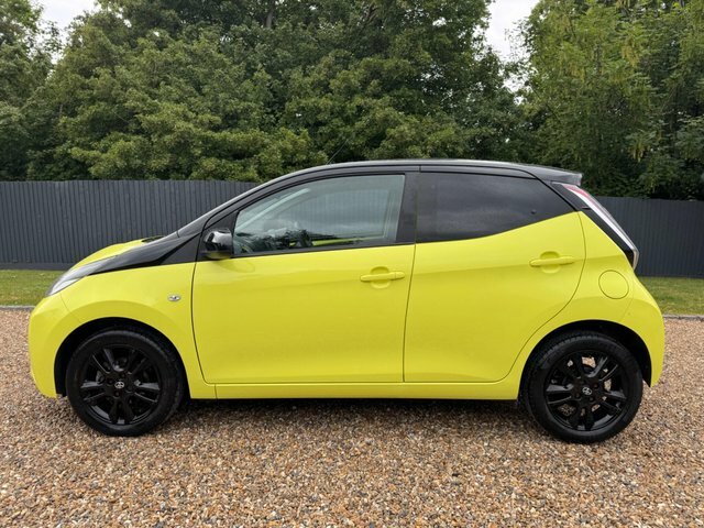 Toyota Aygo Vvt-i X-cite 3 Yellow Yellow #6