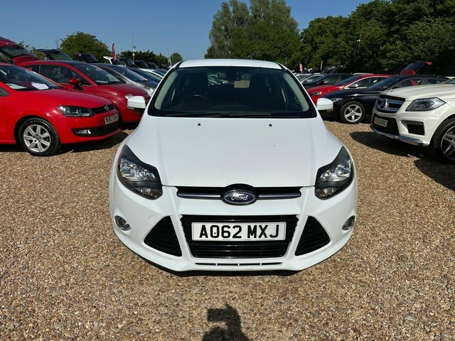 Ford Focus 1.6 Tdci Titanium Euro 5 S S AO62MXJ White #5