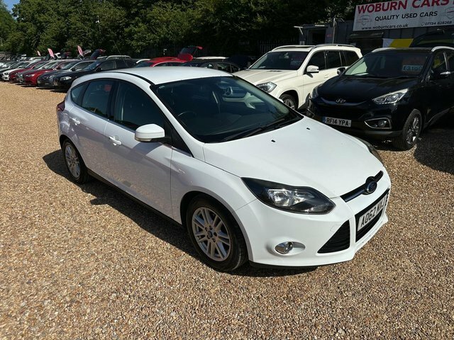 Ford Focus 1.6 Tdci Titanium Euro 5 S S AO62MXJ White #3