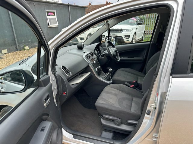 Vauxhall Agila Mpv 1.2 16V Design 200909 Blue #47