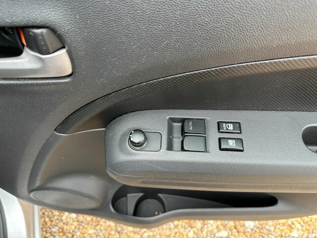 Vauxhall Agila Mpv 1.2 16V Design 200909 Blue #48