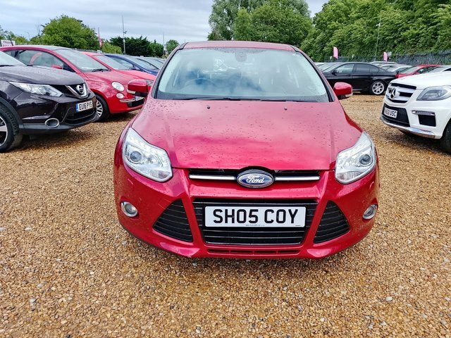 Ford Focus 1.0T Ecoboost Titanium X Euro 5 S S Red #2