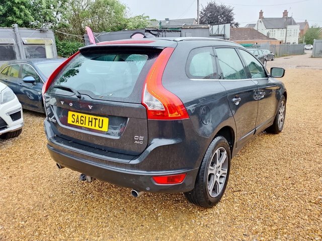 Volvo XC60 D3 163 R Design White #5