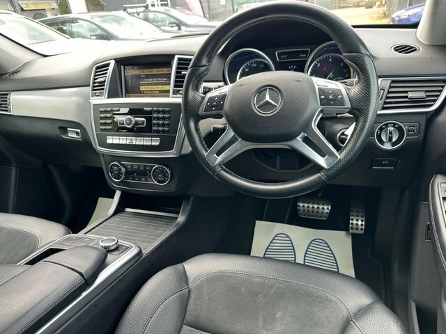 Mercedes-Benz M Class Ml250 2.1 Bluetec Silver #52
