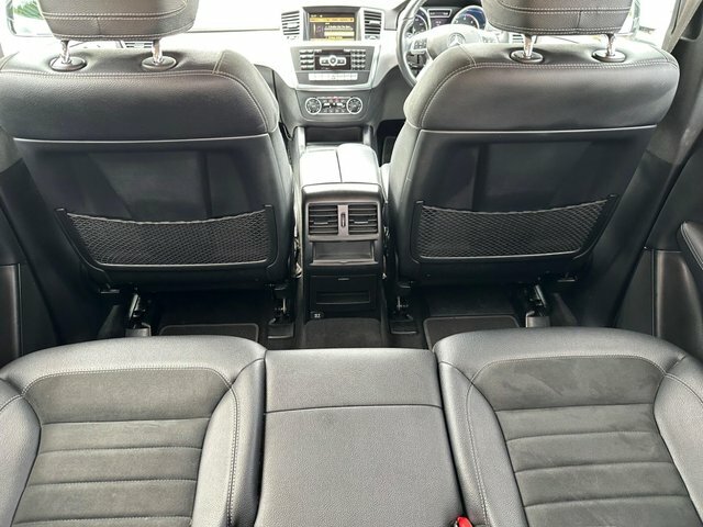 Mercedes-Benz M Class Ml250 2.1 Bluetec Silver #31