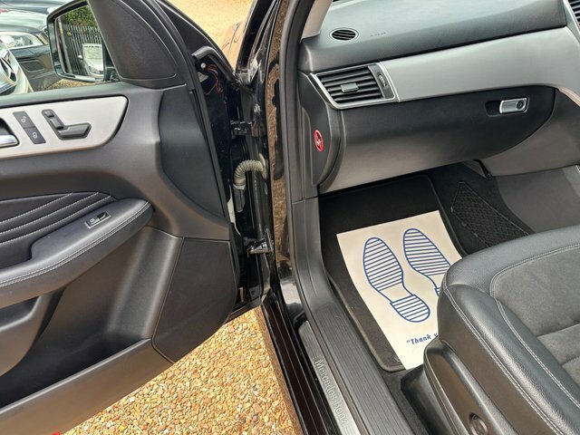 Mercedes-Benz M Class Ml250 2.1 Bluetec Silver #42