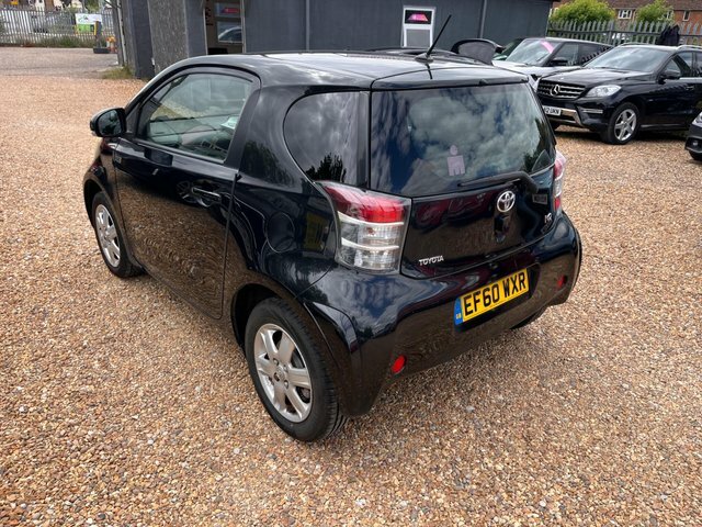 Toyota IQ 1.0 Vvt-i Euro 4 Black #4