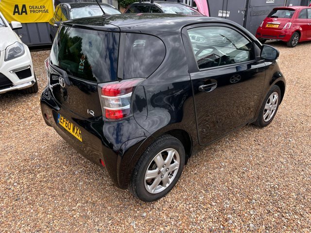 Toyota IQ 1.0 Vvt-i Euro 4 Black #6