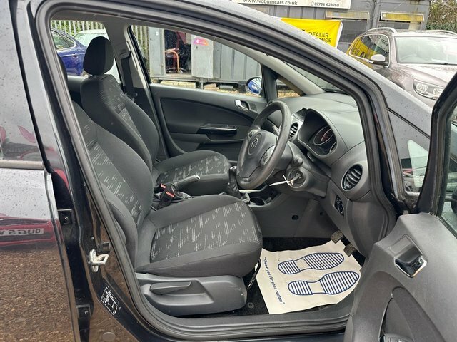 Vauxhall Corsa 1.2 Active Ac White #34