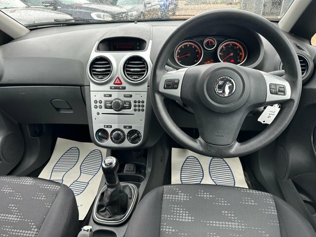 Vauxhall Corsa 1.2 Active Ac White #30