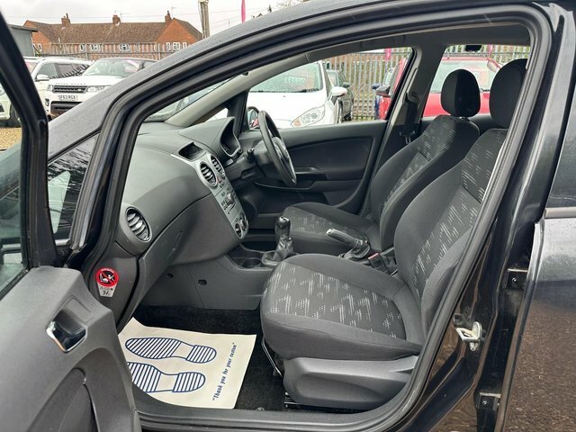 Vauxhall Corsa 1.2 Active Ac White #52