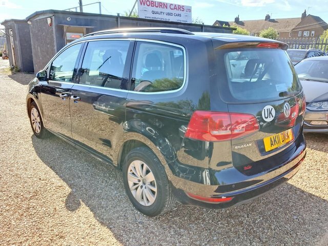 Volkswagen Sharan Mpv Black #4