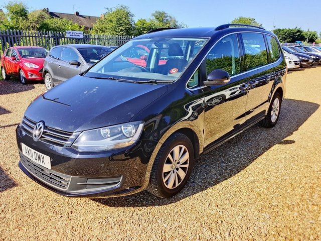 Volkswagen Sharan Mpv Black #3