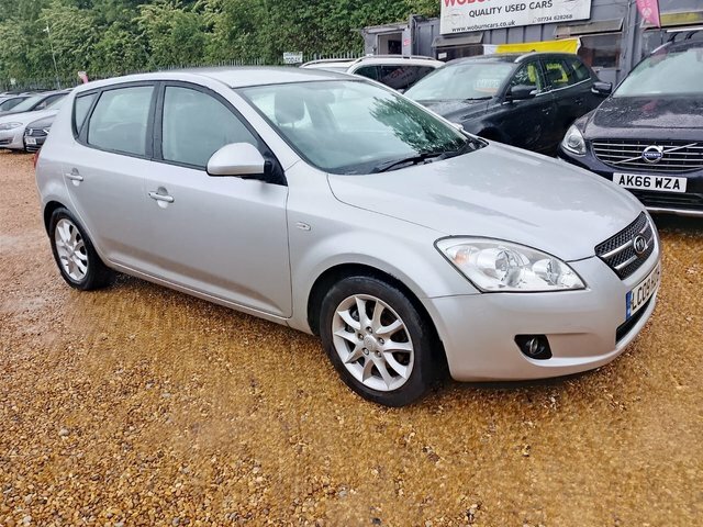 Kia Ceed 1.6 Ls Silver