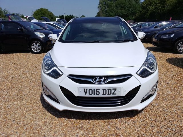 Hyundai I40 1.7 Crdi Premium Euro 5 White #2