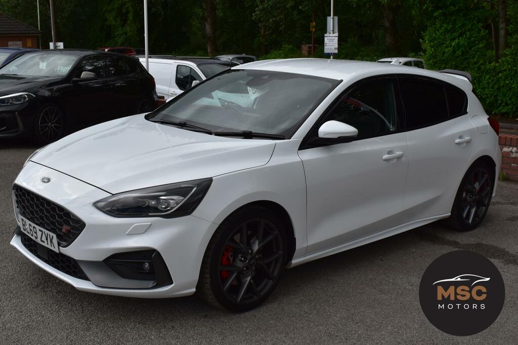 Ford Focus 2.3T Ecoboost St Hatchback Euro BL69ZYK White #4