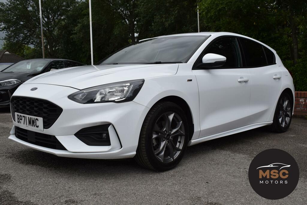 Ford Focus St-line White #6